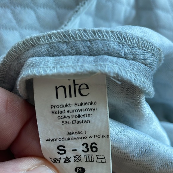 Nife Quilt Pattern Dress - Picture 5 of 5